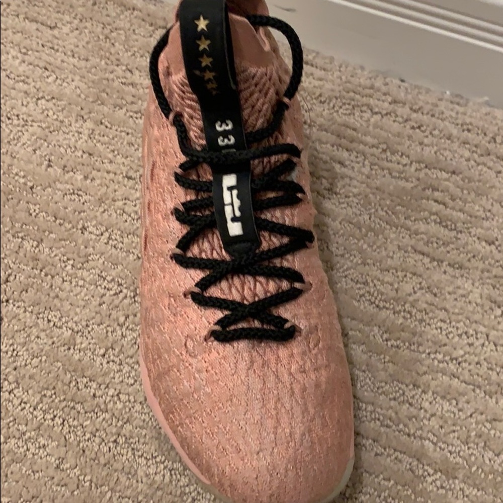 LeBron 15 rust RARE - Picture 4 of 4